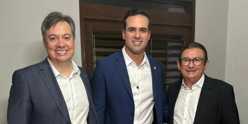 Em Coremas, deputado Júnior Araújo recebe título de cidadão e reforça compromisso com o Sertão: “Coremas agora faz parte de mim ainda mais”