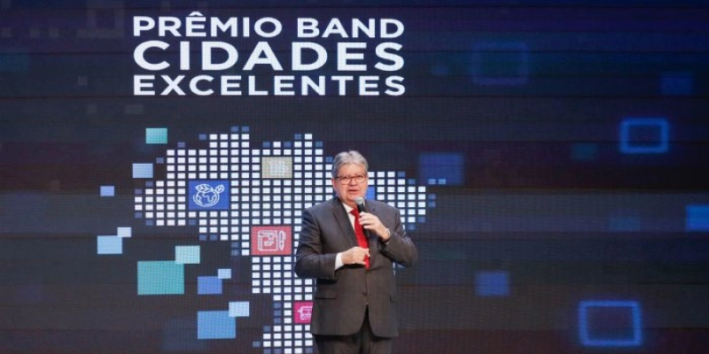 João Azevêdo prestigia premiação do Band Cidades Excelentes e destaca ações do Governo da Paraíba nos municípios