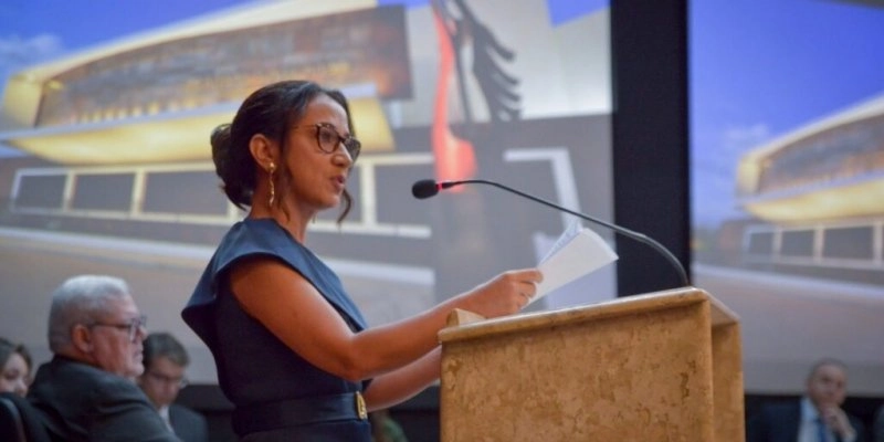 Tribunal Pleno empossa Elvira Samara Pereira como Procuradora Geral do Ministério Público junto ao TCE