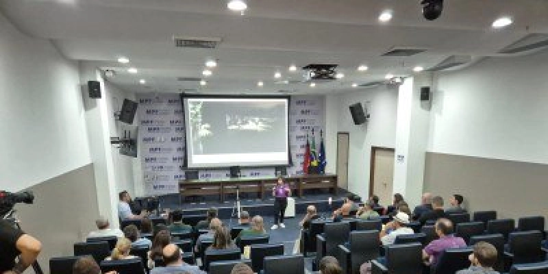 Audiência pública em João Pessoa debate ocupações irregulares e preservação da restinga na orla de Camboinha