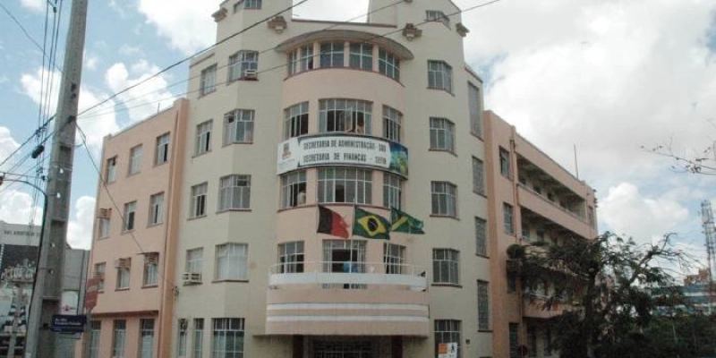 MP ajuíza Ação Civil Pública contra prefeitura de CG, por salários atrasados na Saúde