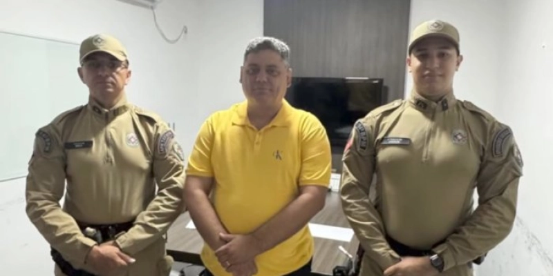 Prefeito de Vieirópolis se reúne com novo comando da Polícia Militar para reforçar segurança no município