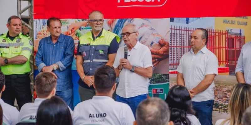 Cícero Lucena abre formação de 52 novos agentes de mobilidade urbana, garante auxílio e destaca avanço na área