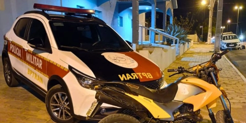 Polícia militar prende suspeito embriagado e recupera motocicleta com adulteração em seus sinais identificadores