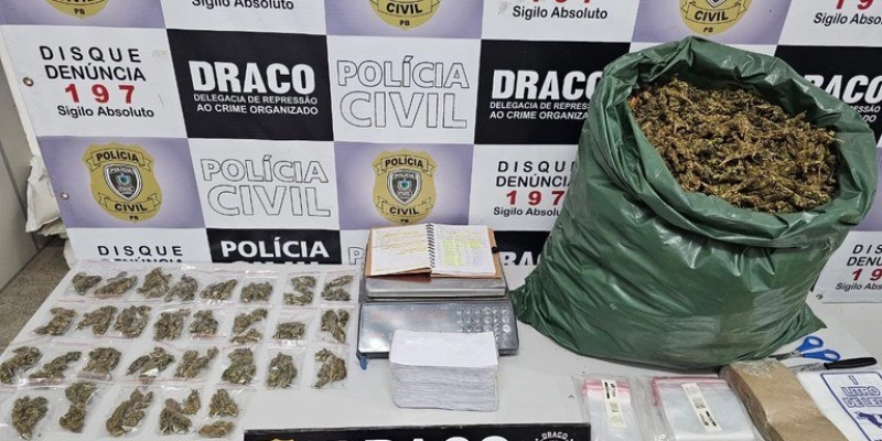 Polícias Civil e Rodoviária Federal prendem mulher suspeita de tráfico