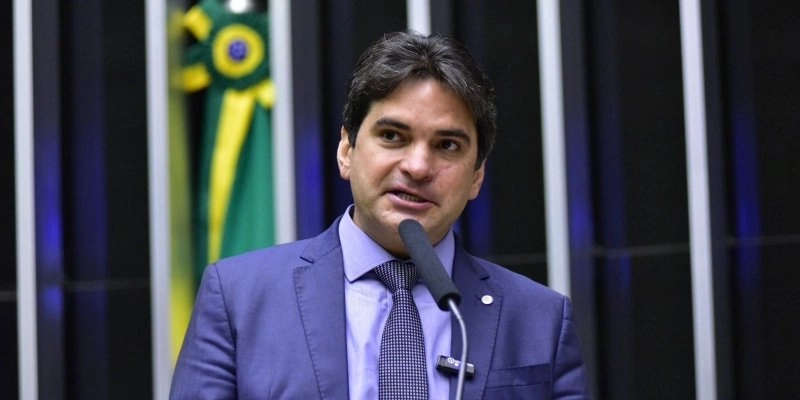 Senado aprova projeto de Murilo Galdino que proíbe descontos automáticos do INSS a associações