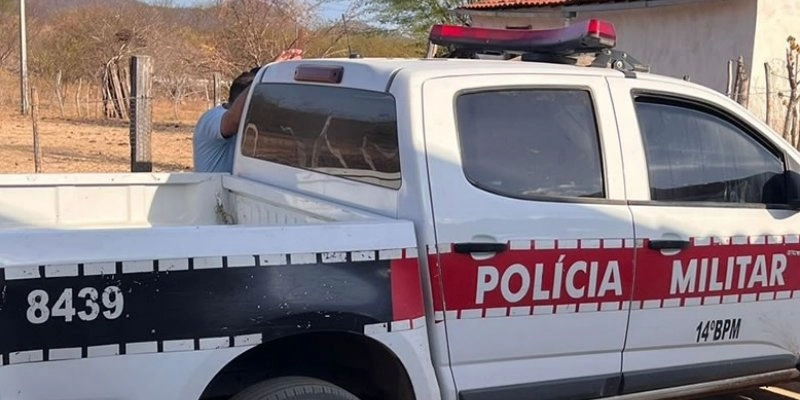 Homem é preso em flagrante por tentativa de feminicídio após esfaquear companheira na zona rural de Aparecida