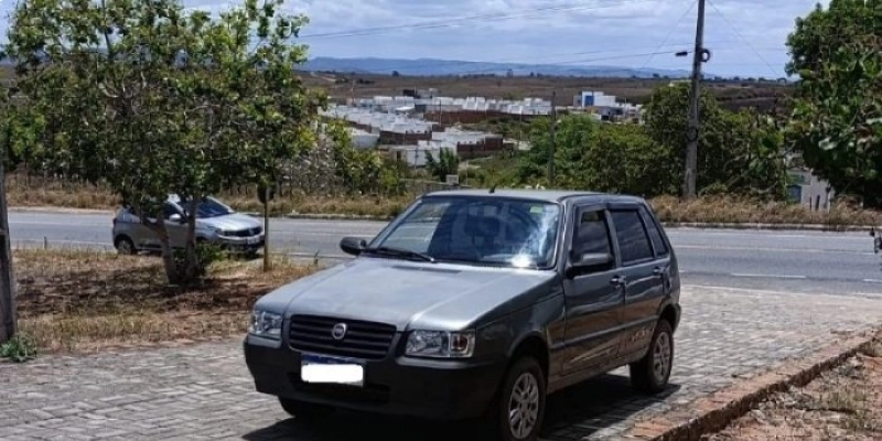PM intercepta fuga e prende acusado de matar adolescente após fim do namoro na Paraíba