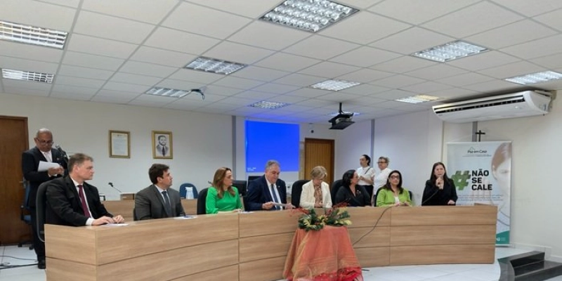 Helder Carvalho assina termo de cooperação do projeto “Cidadania de Primeira” em Sousa