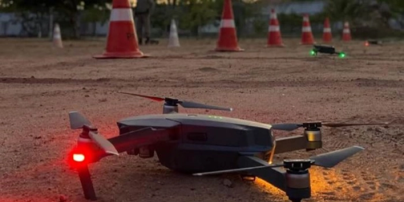 ROMARIA DA PENHA: Pilotos de drones precisam fazer cadastro até esta quinta-feira (27) para voo durante evento religioso