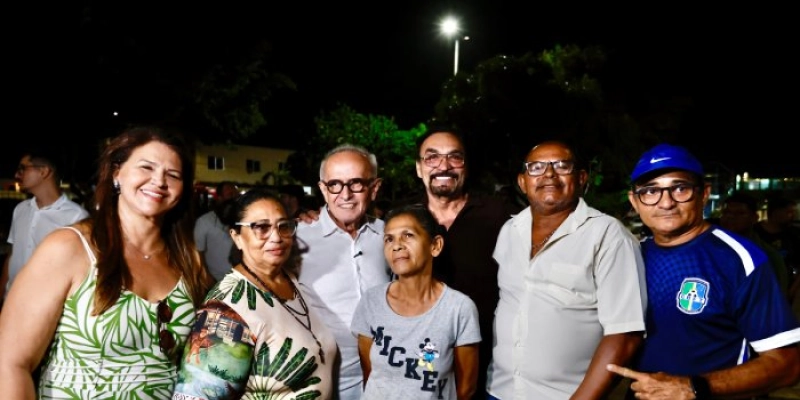 Cícero Lucena entrega praça, projeta iluminação 100% LED e celebra mais de R$ 18 milhões em obras no Funcionários II