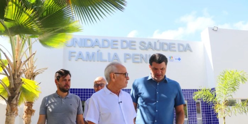 Cícero Lucena entrega USF Penha e destaca mais de R$ 51 milhões em reformas de equipamentos de saúde