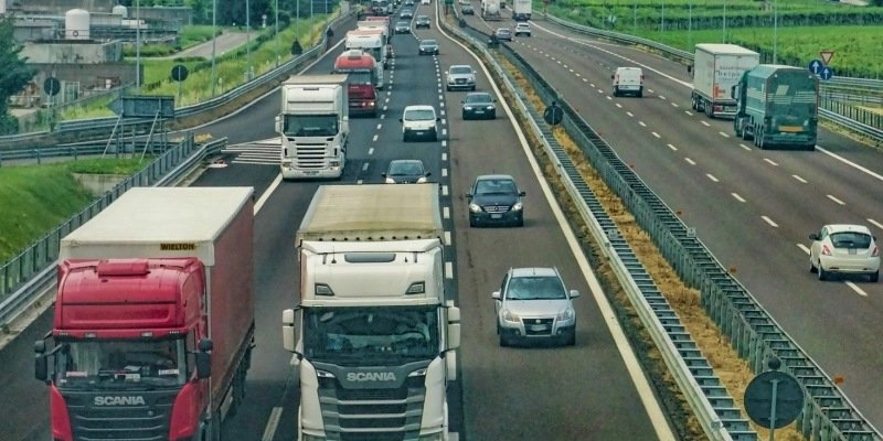 Greve dos caminhoneiros deve começar nesta quinta-feira e já mobiliza estados