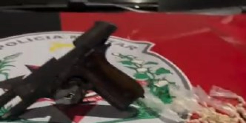 Ação policial em Boa Ventura: mulher é presa com Pistola e 79 porções de Crack