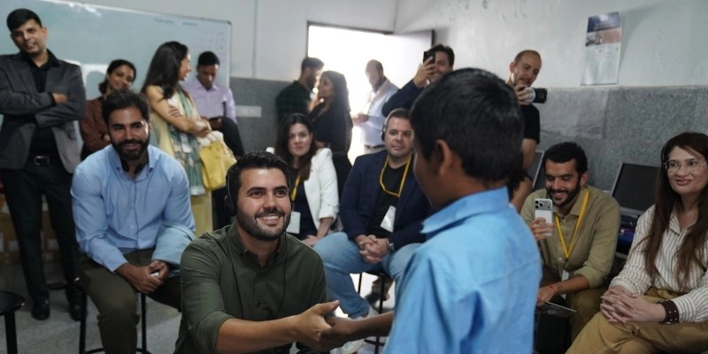 Wilson Filho representa Paraíba em missão oficial do MEC na Índia