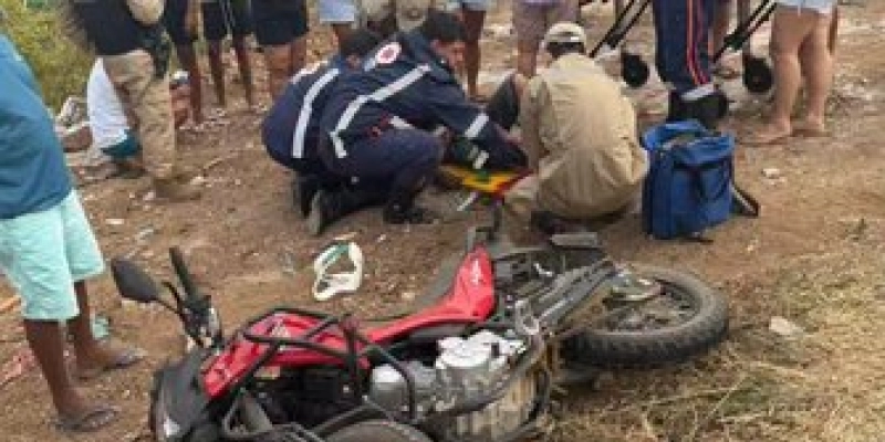 Motociclista fica ferido após queda na PB-420, em Cachoeira dos Índios