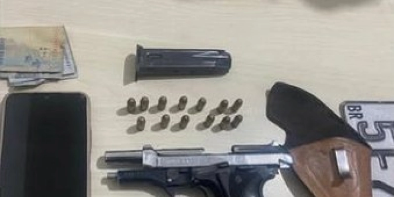 Polícia Militar apreende pistola Taurus .380 e motocicleta adulterada em Cajazeiras