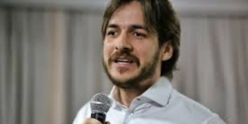 Decisão de Pedro Cunha Lima muda cenário da oposição na Paraíba para 2026