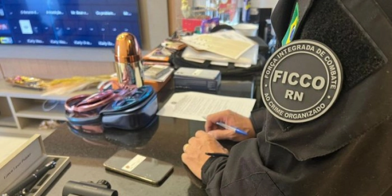 FICCO prende investigados e cumpre mandados contra núcleo estratégico de organização criminosa