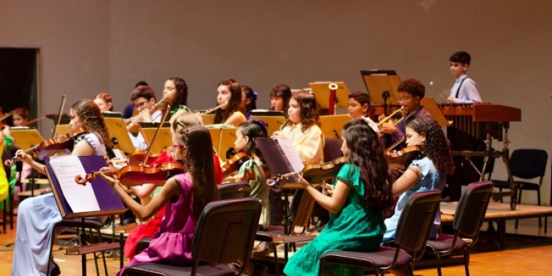 Orquestra Infantil da Paraíba apresenta Concerto Natalino no Espaço Cultural