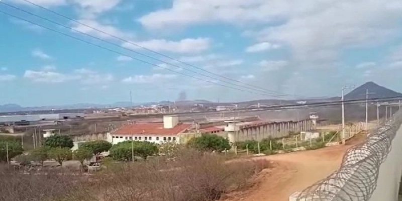 Tumulto entre facções provoca intervenção emergencial no Presídio Romero Nóbrega, em Patos
