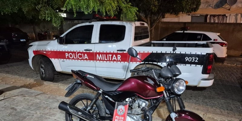Polícia militar realiza duas ações e recupera motocicletas na região