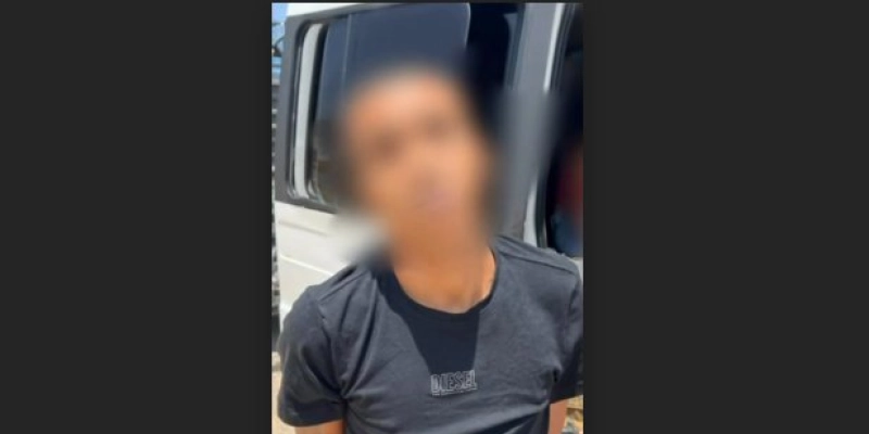 Polícia intercepta suspeito com mandado de prisão em van no Sertão da Paraíba