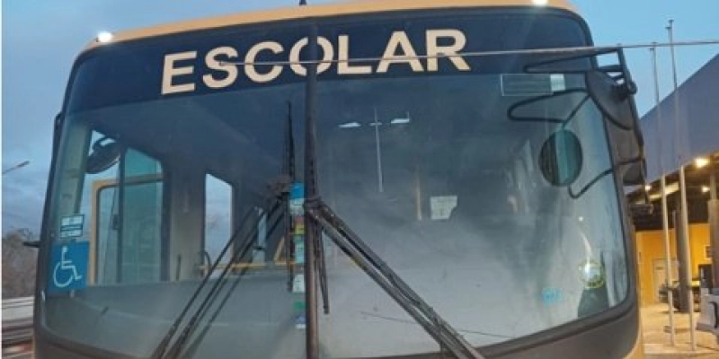 PRF flagra motorista de transporte escolar exercendo profissão de forma irregular na PB 