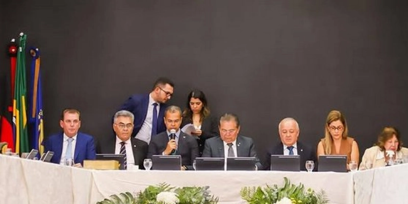ALPB conclui trabalhos da Comissão de Orçamento; Jutay Meneses destaca diálogo e consenso