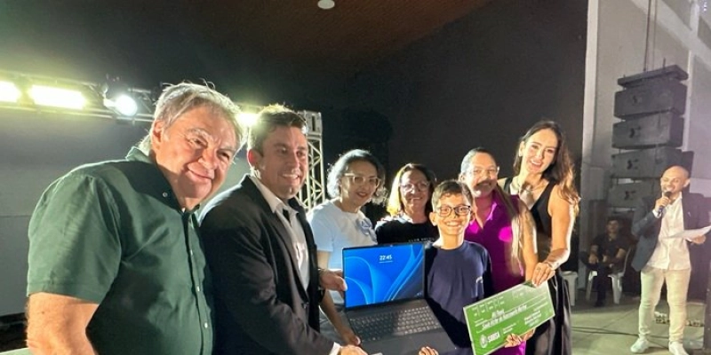 Gestão Helder Carvalho é destaque na Paraíba ao investir R$ 1,5 milhão em premiação aos profissionais da educação de Sousa