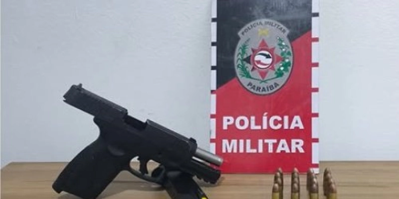 Policial militar, mesmo de folga, atua com profissionalismo e aprende arma de fogo no sertão