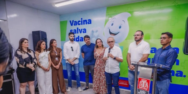 Cícero Lucena entrega reforma do Centro Municipal de Imunização, o 85⁰ equipamento de saúde requalificado pela gestão