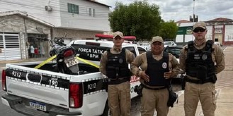 Polícia Militar recupera motocicleta furtada e prende homem em flagrante, no Sertão