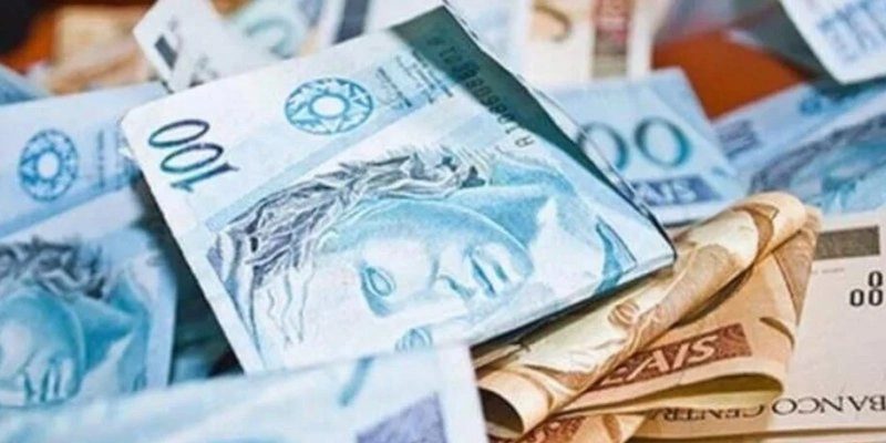 Salário mínimo terá aumento de R$ 103 a partir de 2026