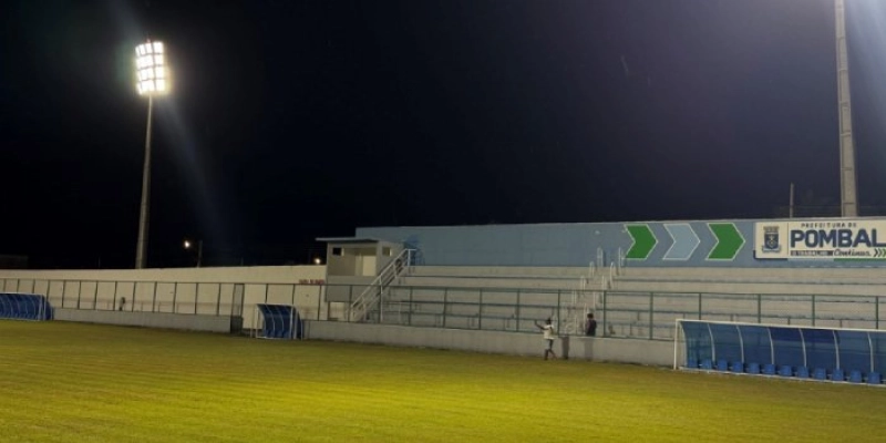 Estádio O Pereirão recebe nova iluminação e vira a casa definitiva do Pombal em 2026