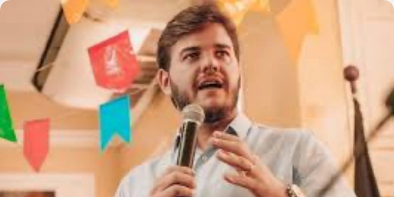  Prefeito de Campina Grande adota cautela na discussão sob vice na chapa de Efraim Morais  