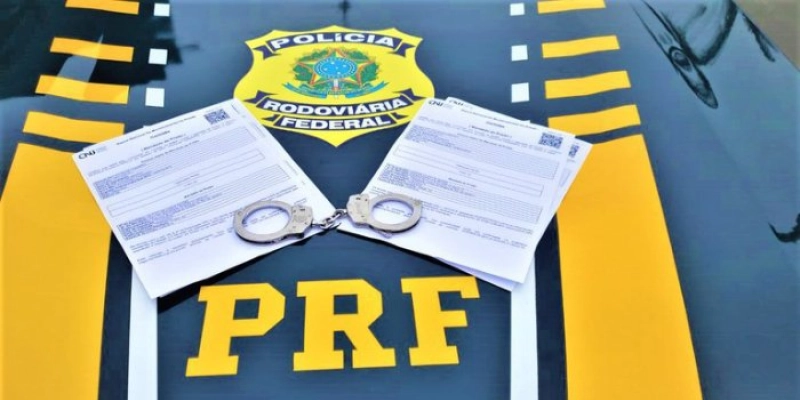 PRF flagra dois condutores embriagados, dos quais um era foragido da Justiça pelo crime de estupro
