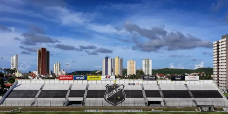 Estreia do Campeonato Paraibano: Botafogo-PB e Esporte de Patos se enfrentam em Natal