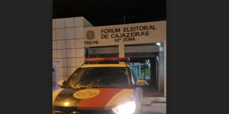 PM é acionada após homem invadir Fórum em Cajazeiras para furtar; vigilante é atingindo por disparo na perna 