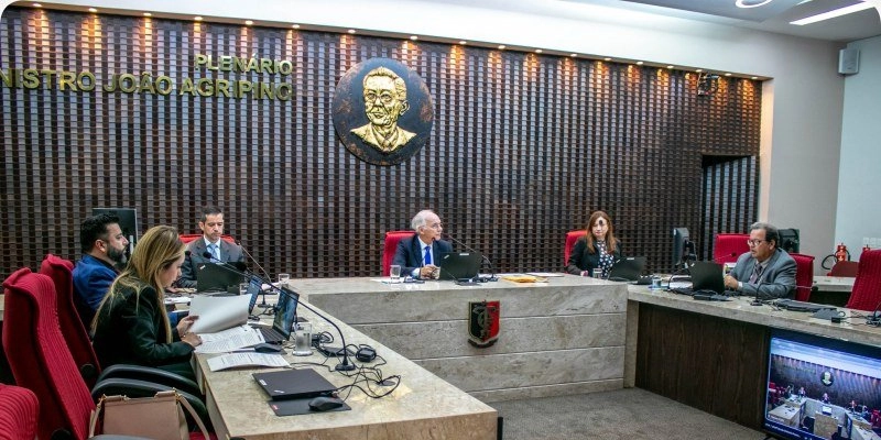 Despesas indocumentados, resultam em uma dívida de mais de R$ 1 milhão com o ex-prefeito de  Santa Rita