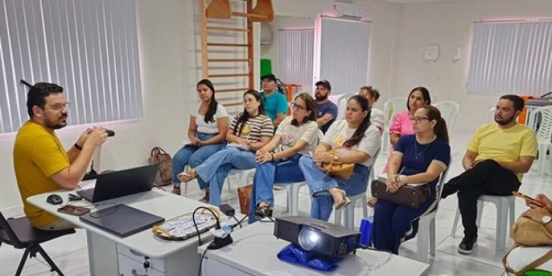 Prefeitura de Aparecida promove oficina para organizar fluxo de atendimento em saúde mental