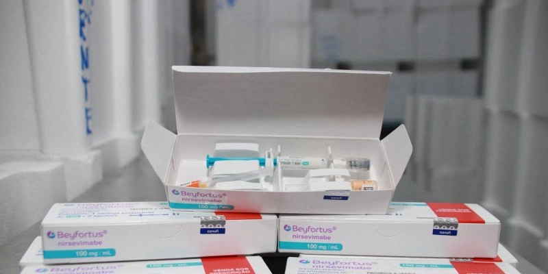 Paraíba amplia o cuidado de bebês com o início da vacinação contra o Vírus Sincicial Respiratório (VSR)