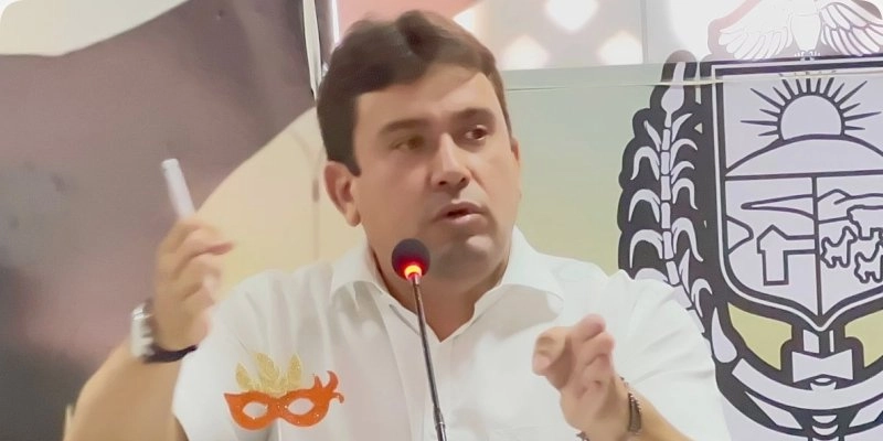 Prefeito de Sousa paga professores com reajuste de 10,4%, acima do piso nacional