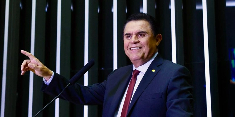 Wilson Santiago celebra aprovação do Instituto Federal do Sertão e reforça luta por novos campi no Alto Sertão
