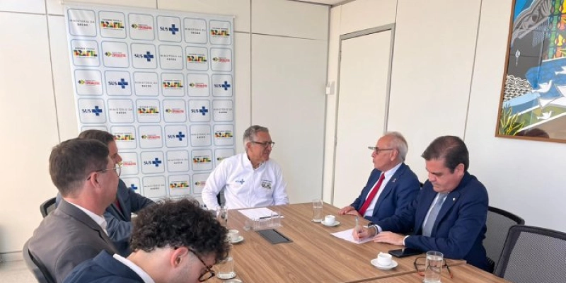 Cícero Lucena recebe do ministro da Saúde confirmação de um novo Hospital Oncológico em João Pessoa