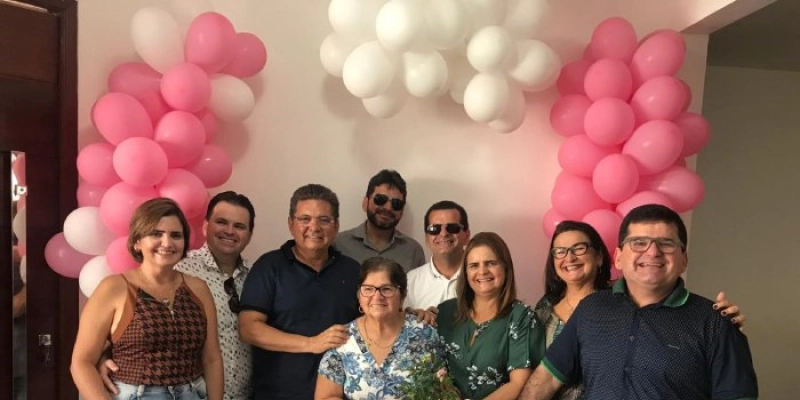 Morre Dona Elizabete Pereira de Araújo, mãe do presidente Adriano Galdino; ALPB emite nota e voto de pesar 