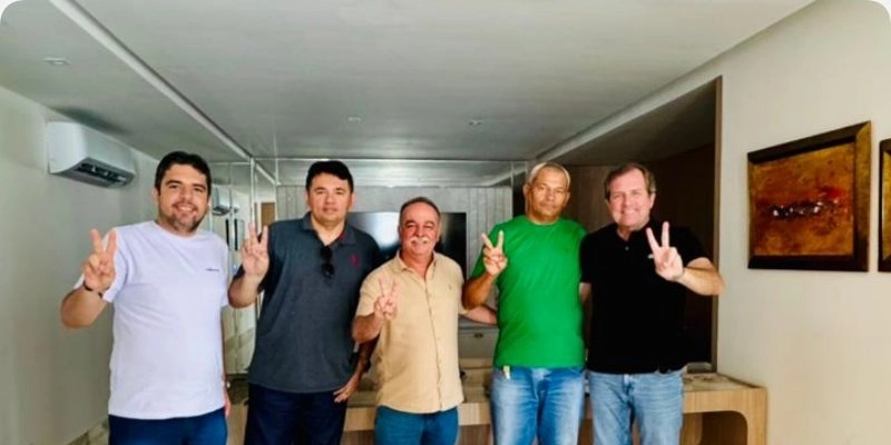 Inácio Falcão recebe novas adesões e fortalece projeto em Sousa durante o carnaval; Entrevista