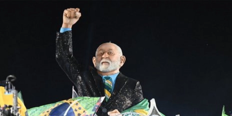 Com homenagem a Lula, Acadêmicos de Niterói é rebaixada para a Série Ouro
