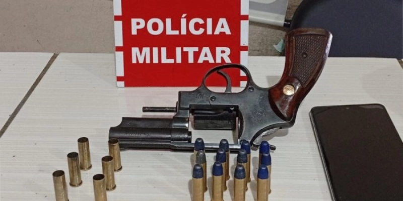 Ação rápida da Polícia Militar prende em flagrante dupla suspeita de homicídio