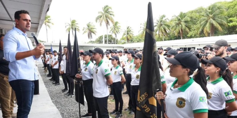 Lucas participa de aula dos concluintes do curso de formação da Polícia Civil e destaca reforço da segurança com novos policiais